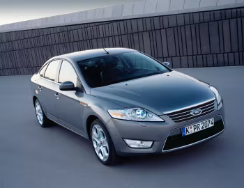 Ford Mondeo Titanium Sedan '2007–10