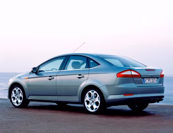 Ford Mondeo Titanium Sedan '2007–10