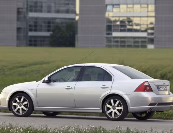 Ford Mondeo Titanium TDCi Sedan [Worldwide] '2003–05