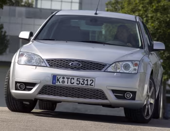 Ford Mondeo Titanium TDCi Sedan [Worldwide] '2003–05