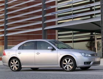 Ford Mondeo Titanium TDCi Sedan [Worldwide] '2003–05