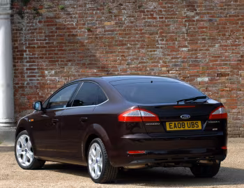 Ford Mondeo Titanium X 5-door [UK-spec] '2008–10