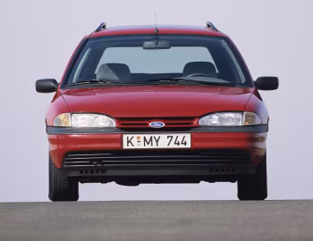 Ford Mondeo CLX Turnier [EU-spec] '1993–96