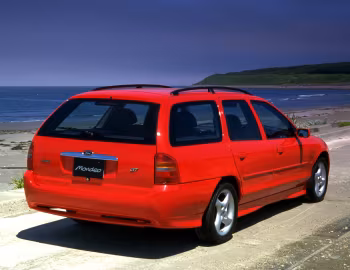 Ford Mondeo Turnier [Japan] '1996–2000