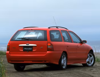 Ford Mondeo Turnier [Japan] '1996–2000
