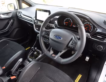 Panel frontal Ford Fiesta ST Mountune M235 3-door [UK-spec] '2019–21