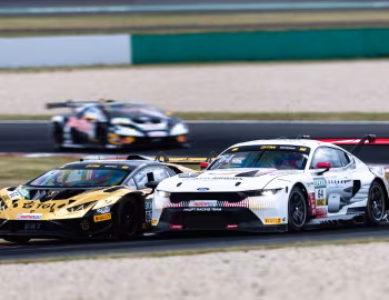 HRT Ford Performance Ford Mustang GT3, TGI Team Lamborghini by GRT Lamborghini Huracán GT3 EVO2