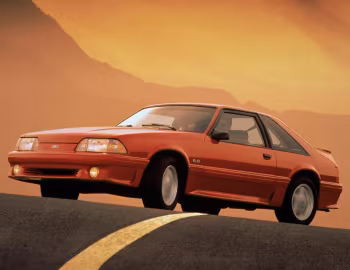 1992 Ford Mustang GT (61B)