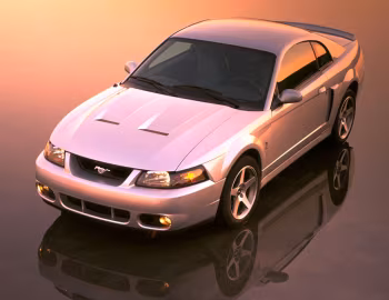 2003–04 Ford Mustang SVT Cobra Coupe '2002–04