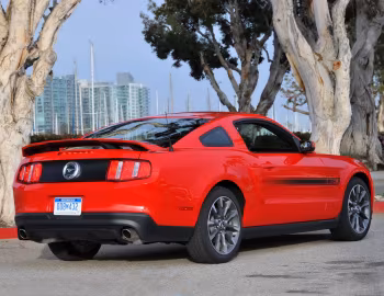 2011–12 Ford Mustang 5.0 GT California Special Package '2010–12