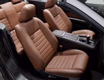 Interior 2013–14 Ford Mustang 5.0 GT Convertible '2012–14