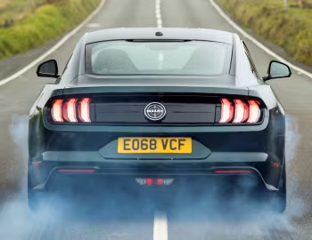 Ford Mustang Bullitt [UK-spec] '2018–23