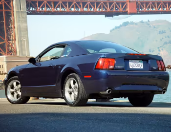2001 Ford Mustang Bullitt GT (P42)