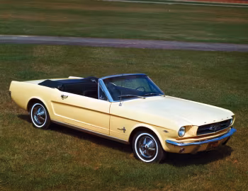 1965 Ford Mustang Convertible (76А)