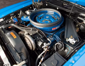 Bajo el capó Ford Mustang 351 Convertible (76D) '1973