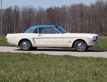 1965 Ford Mustang Convertible (76А)