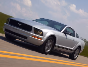 2005–08 Ford Mustang Coupe '2004–08