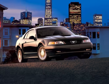 1999–2004 Ford Mustang Coupe (P40)