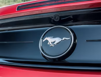 Ford Mustang EcoBoost Convertible [EU-spec] '2017–23