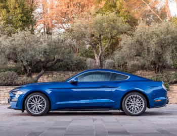Ford Mustang EcoBoost Fastback [EU-spec] '2017–23