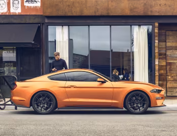 2018–23 Ford Mustang EcoBoost Fastback [North America] '2017–23