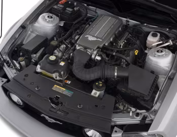 Bajo el capó 2005–09 Ford Mustang GT '2004–09