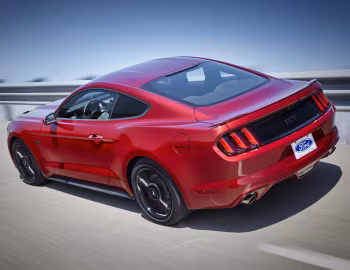2016–17 Ford Mustang GT Fastback "Black Accent" [North America] '2015–17