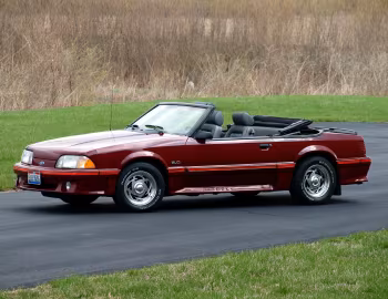 1987 Ford Mustang GT Convertible (66B)