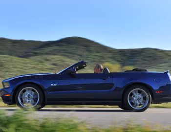 2011–12 Ford Mustang GT Convertible '2010–12