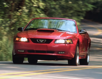 2000–04 Ford Mustang GT Convertible