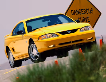 1994–95 Ford Mustang GT Coupe '1993–09.1995