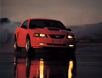 1999–2004 Ford Mustang GT Coupe (P42)