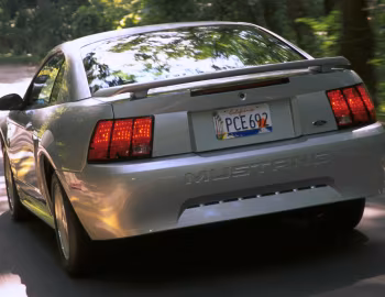 1999–2004 Ford Mustang Coupe (P40)