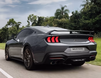 Ford Mustang GT Performance Manual "60th Anniversary" [Brazil] '2025