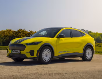 Ford Mustang Mach-E Rally [UK-spec] '2024–pr.