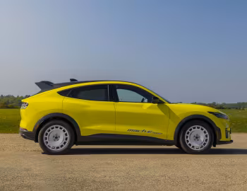 Ford Mustang Mach-E Rally [UK-spec] '2024–pr.
