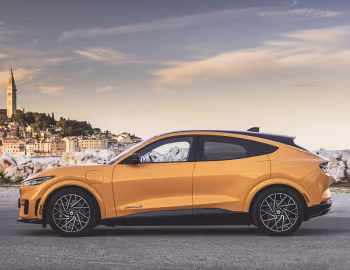 Ford Mustang Mach-E GT [EU-spec] '2020–pr.