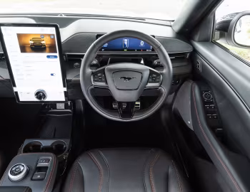 Panel frontal Ford Mustang Mach-E Premium [Australia] '2023–pr.