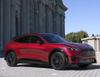 2025–pr. Ford Mustang Mach-E Premium Sport Appearance Package [North America] '2024–pr.