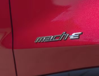 2025–pr. Ford Mustang Mach-E Premium Sport Appearance Package [North America] '2024–pr.