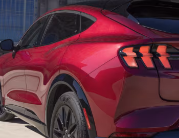 2025–pr. Ford Mustang Mach-E Premium Sport Appearance Package [North America] '2024–pr.