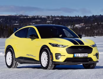 Ford Mustang Mach-E Rally [EU-spec] '2024–pr.