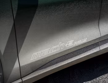 Ford Mustang Mach-E Rally [EU-spec] '2024–pr.