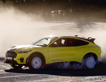 Ford Mustang Mach-E Rally [EU-spec] '2024–pr.