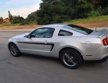 2011–12 Ford Mustang V6 '2010–12