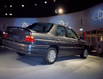 Ford Orion [UK-spec] '1990–92