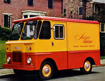1962 Grumman-Olson Olsonette on Ford P-100 Chassis