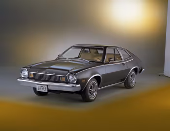 1976 Ford Pinto 2-door Sedan (62В)