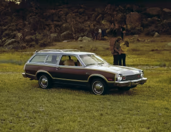 1976 Ford Pinto Squire Wagon (73B)