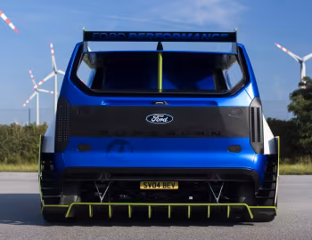 Ford Pro Electric SuperVan '06.2022